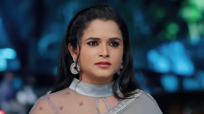 Manohari Bribes Kaali to Kill Saraswati
