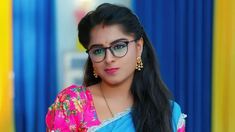 Ram Tells Everyone about Seetha’s Donation