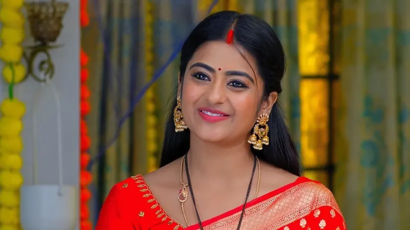 Bhagyalakshmi Attends the Puja