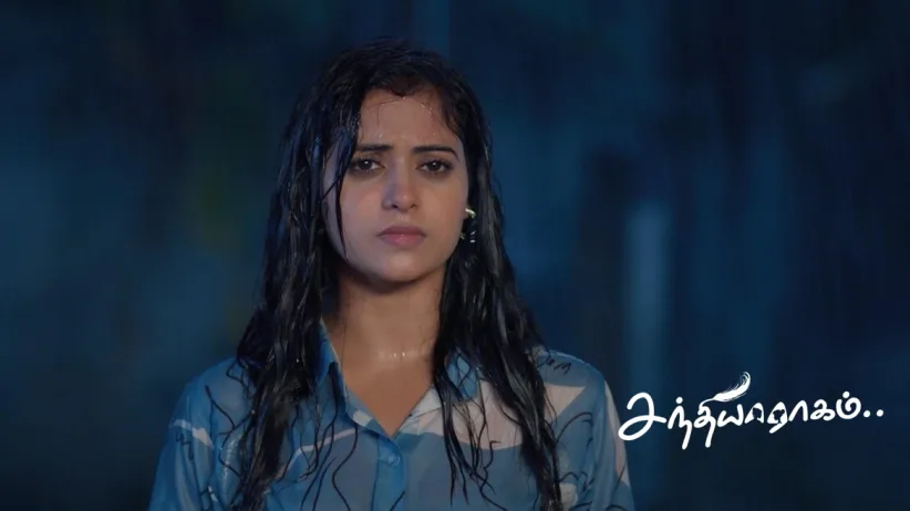 Charulatha Instigates Padma