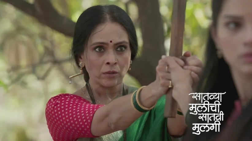 Rupali Attacks Indrani