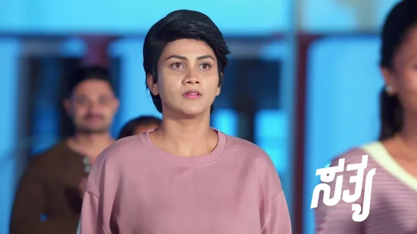 Swati Is Given the Best Performer's Title