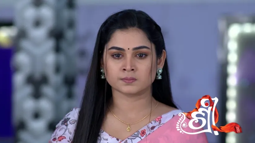 Niharika Defends Raaj