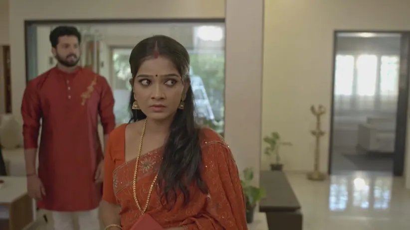 Anagha Seeks Everyone’s Blessing | Mangalyam