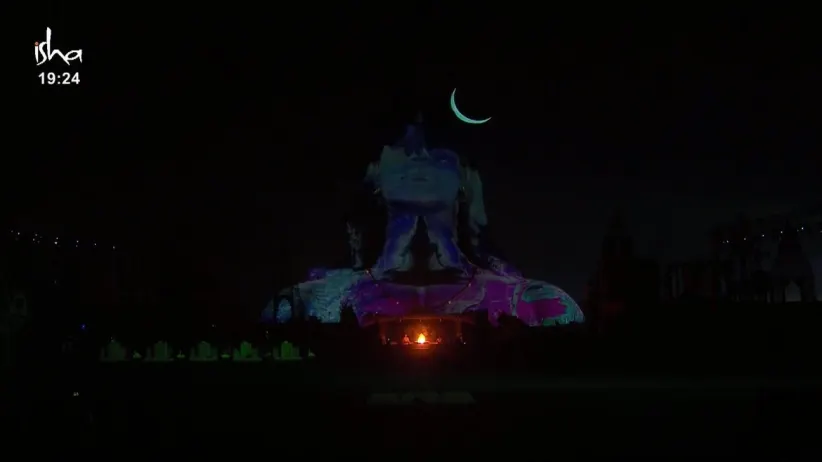 Enchanting light effects on the Shiva statue