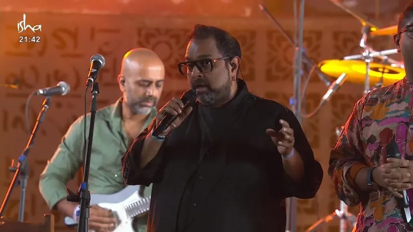Outstanding vocal performance by Shankar Mahadevan