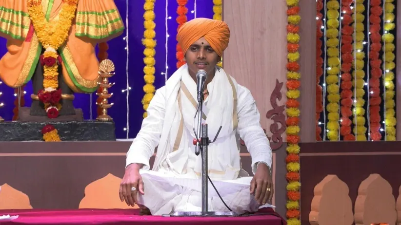 Sachin Chandratre Sings 'Maal Padak Vitthal'