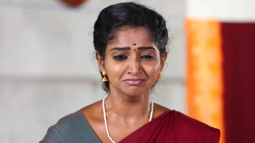 Thangamayil Refuses to Marry Jeeva