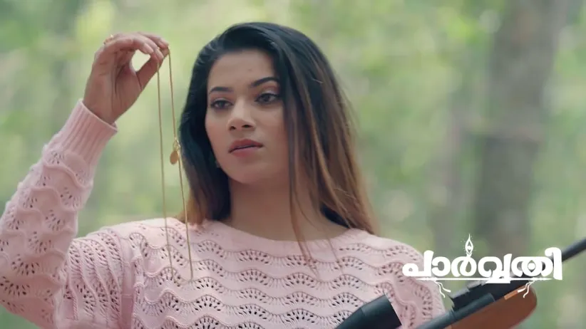 Vishal Spots Parvathy Standing Near a Snake Mound