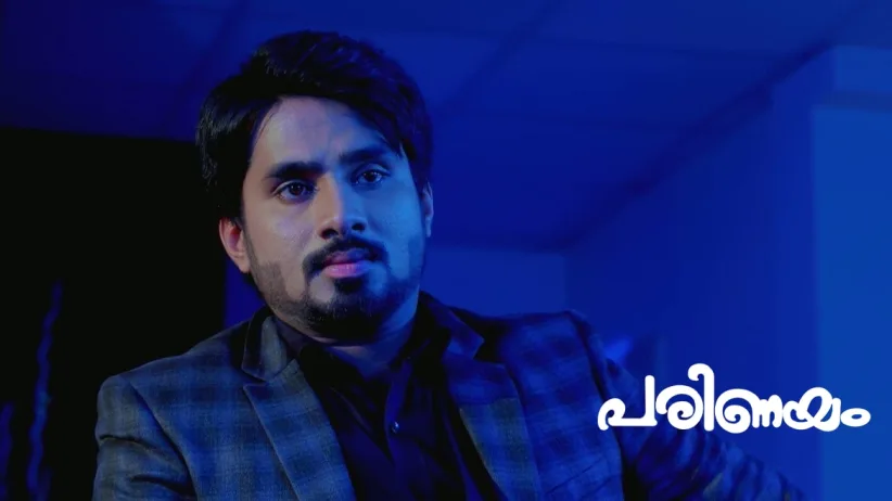 Amulya Mocks Vedanth