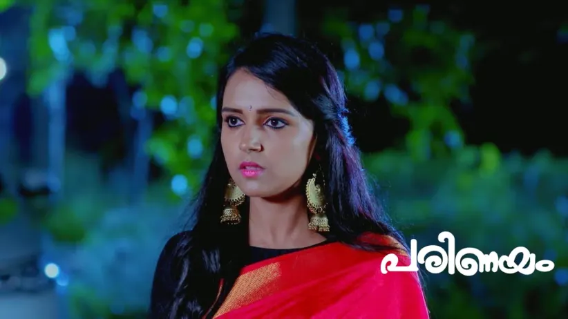 Prabhakaran Alerts Suhasini