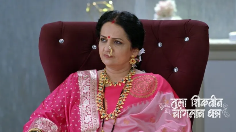Bhuvaneshwari Gets Irked with Akshara and Adhipati