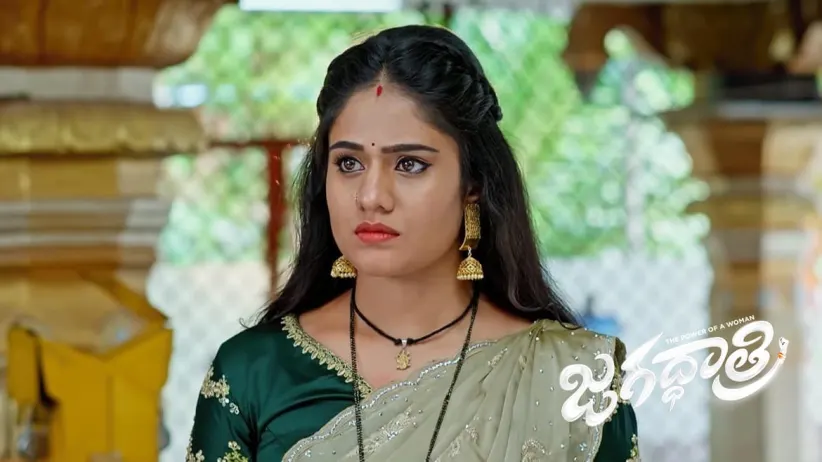 Jagadhatri Stops Hema and Kalyan’s Wedding