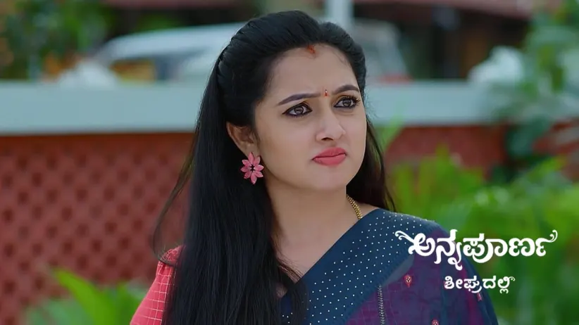Avani Sees Narasimha Stealing Money