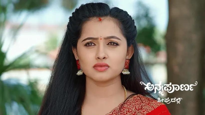 Niharika Lashes out at Vedavathi