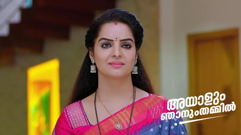 Abhiram Warns Karthika