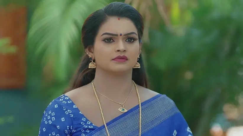 Meenakshi Decides to Take Revenge