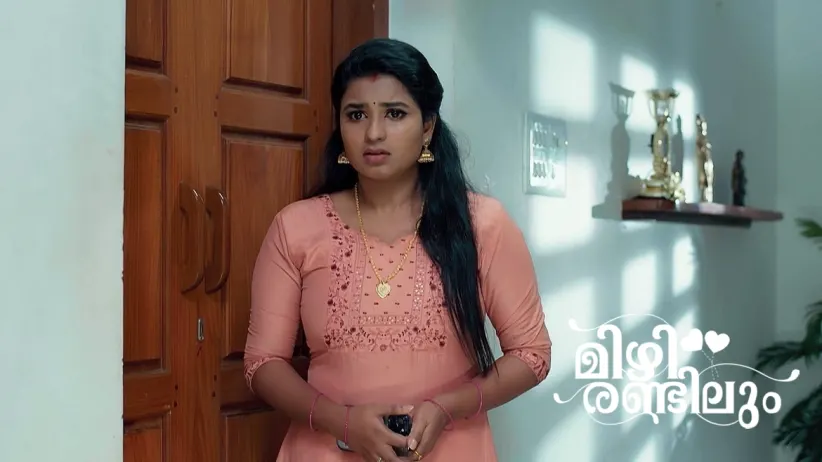 Swathi is Devastated to See Lakshmi