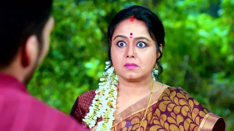 Kausalya Lashes out at Dev