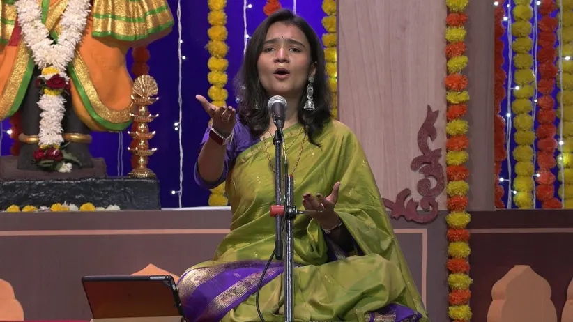 Guru Parmatma Pareshu 'Abhanga' Is Presented