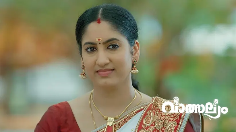 Nandhini Has a Word with Karthik