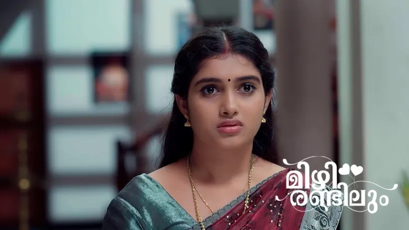 Lakshmi Questions Swathi
