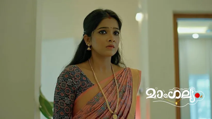 Avanthika Hits Ajay Ghosh