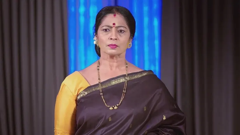 Sita Lashes out at Sathya's Family