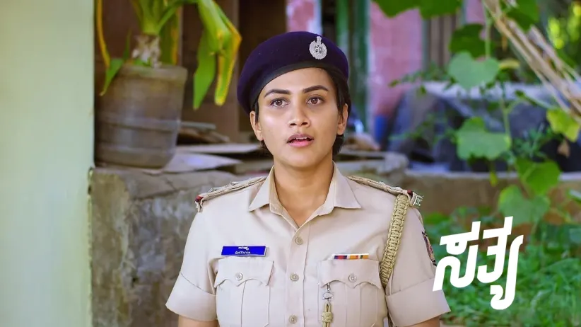 Sathya and Karthik Inaugurate Bala's Hotel