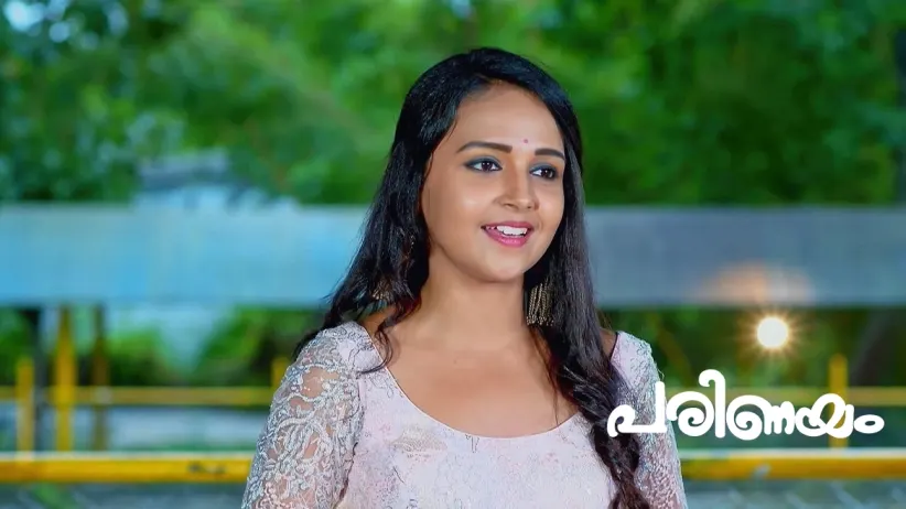 Pramila Gives a Fitting Reply to Suhasini