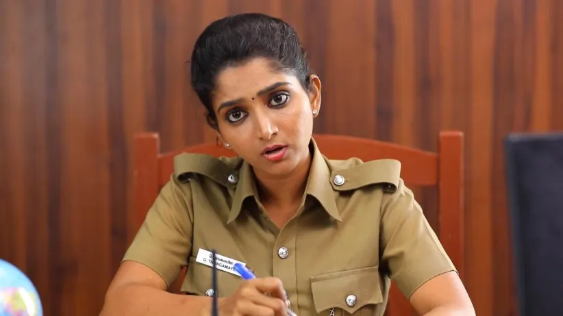 Thangamayil Scolds Gomati