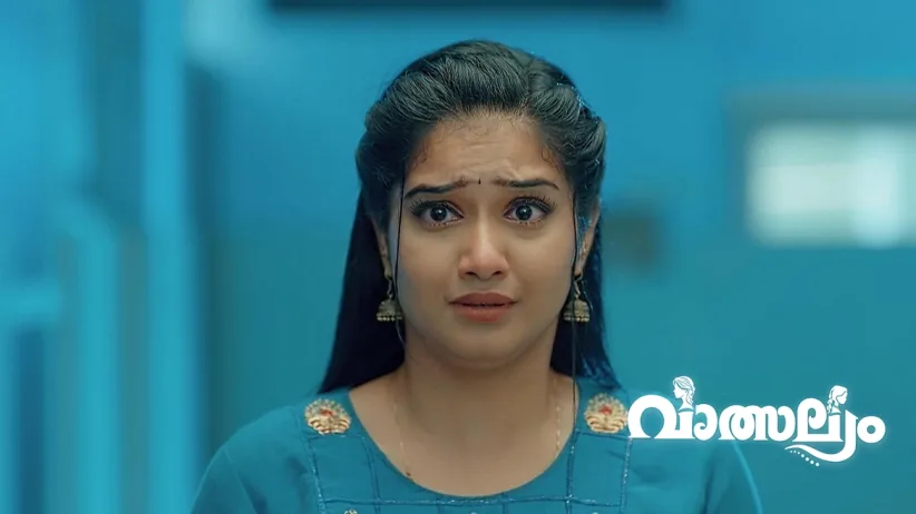 Meenakshi Learns Nandhini’s Truth