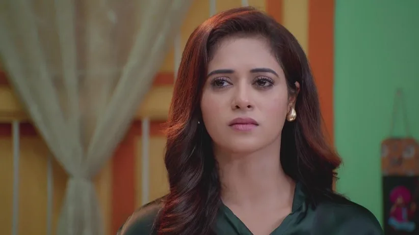 Seenu's Talks Annoys Maya | Sandhya Raagam