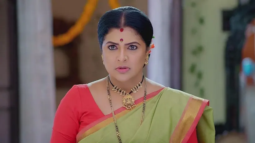 Aadhya Tells Janaki about Ramalakshmi's Love