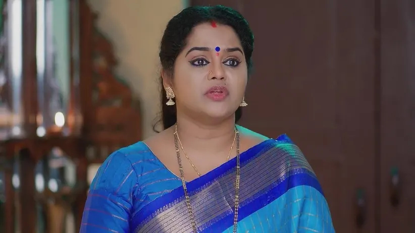 Aadhya Apologises to Rajalakshmi