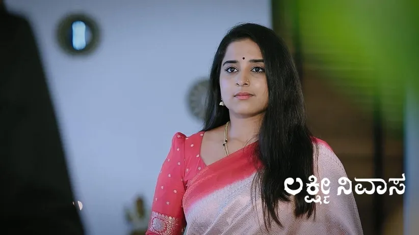 Chalvi Gifts a Bracelet to Venky
