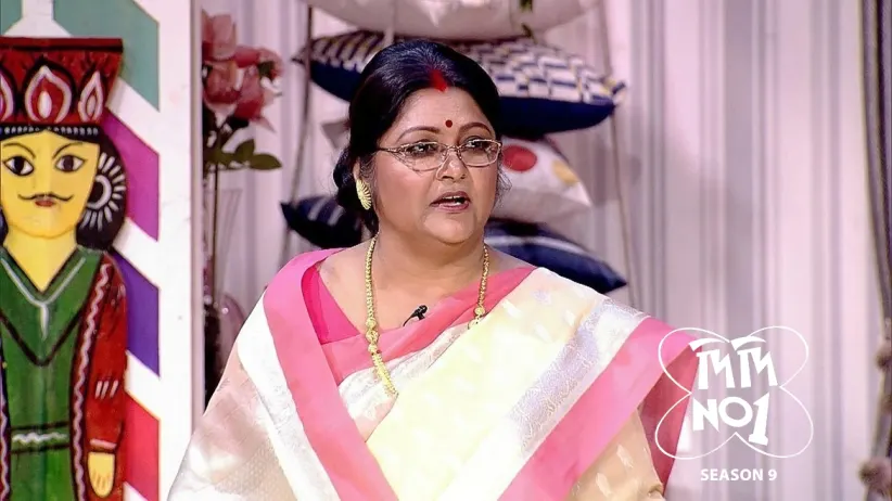 The Cast of Ke Prothom Kachhe Esechi Graces the Show