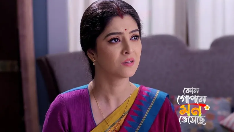 Aniket and Shyamoli Look for Sounak