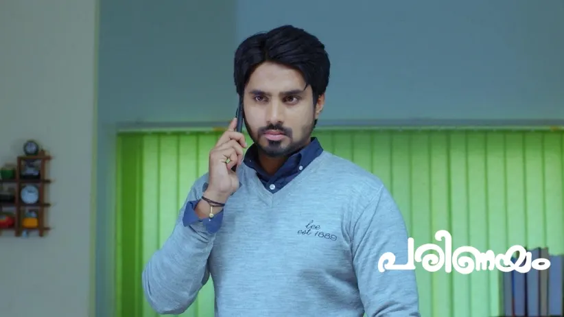 Manikandan Buys an Autorickshaw for Dhruv