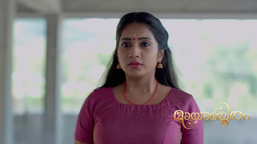 Maheshwar and Ganga Find Malavika
