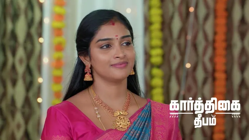 Deepa’s Gifts Makes Karthikeyan Happy