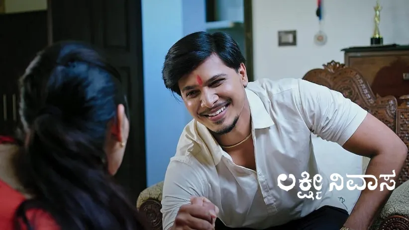 Purvi Arm Wrestles with Siddu