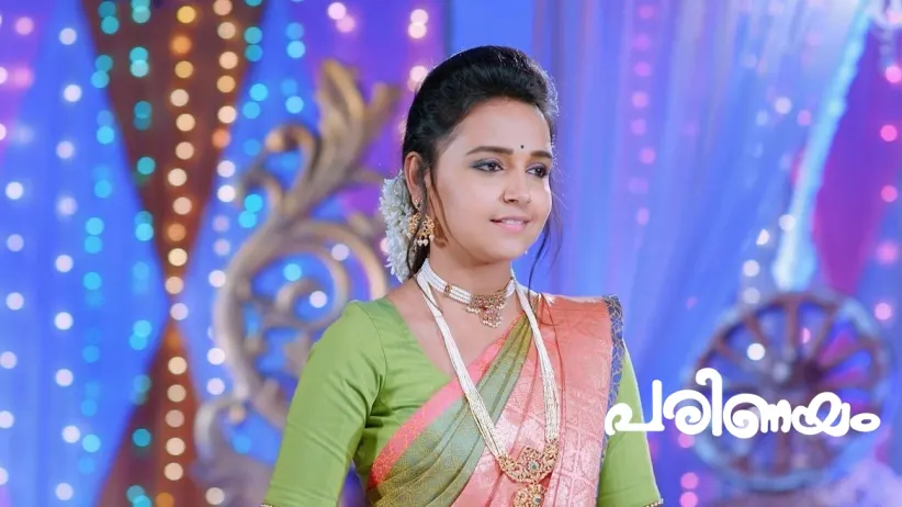 Amulya Exposes Sharika