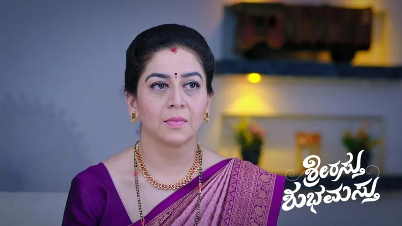 The Family Members Convince Abhi for an Event