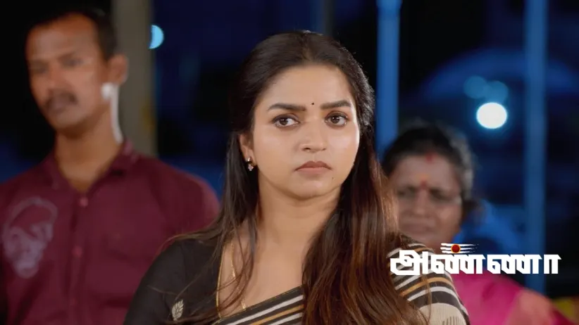 Soundirapandi Pacifies Muthupandi