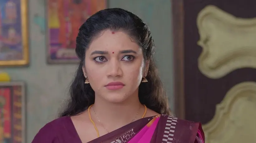 Meenakshi Disapproves of Shakti's Decision | Meenakshi Ponnunga