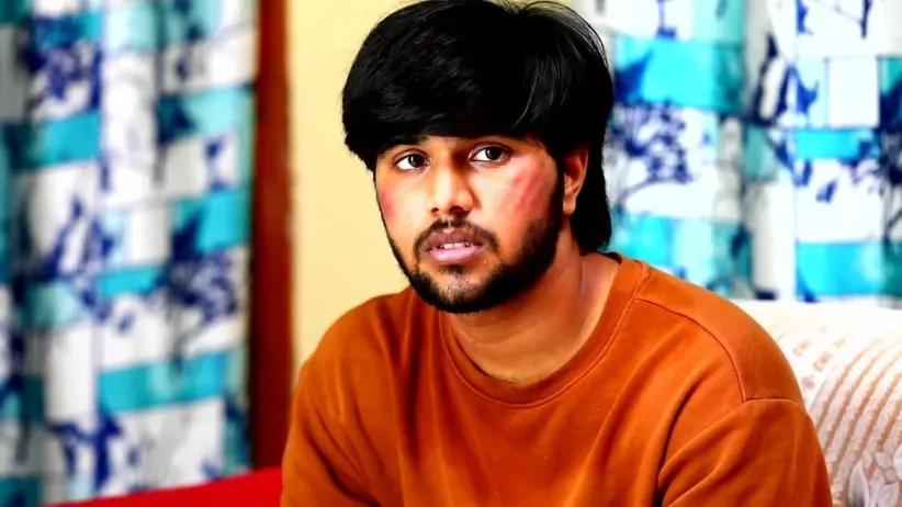 Gomathi Helps Vetri Escape