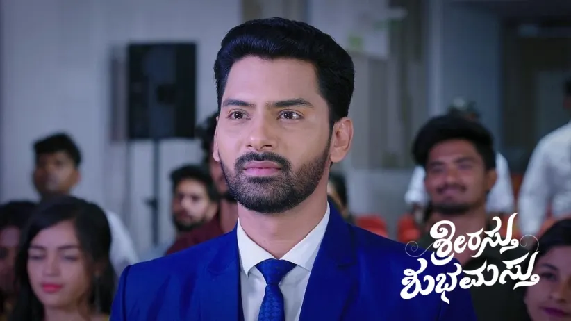 Madhav Plans to Build a Dance School for Poorni