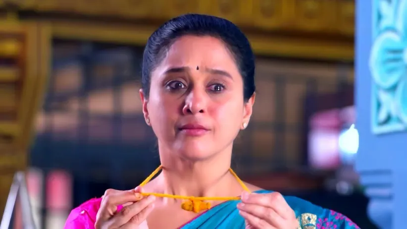 ஆதிராவை திட்டும் லக்ஷ்மி