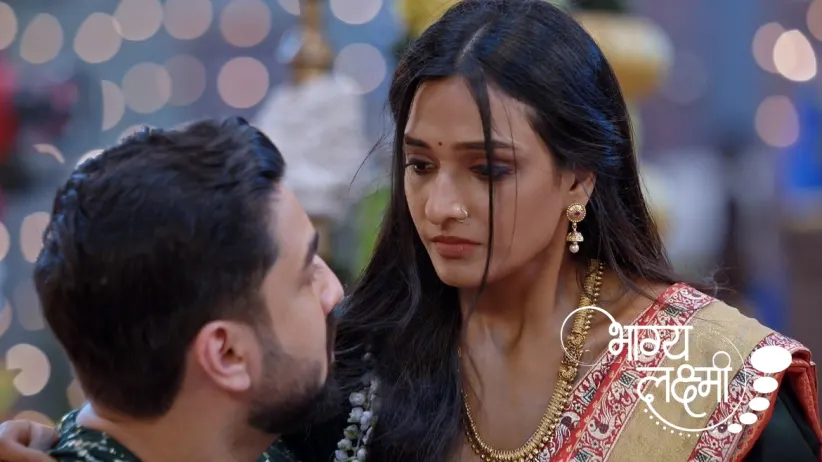Anushka Conveys an Information to Malishka
